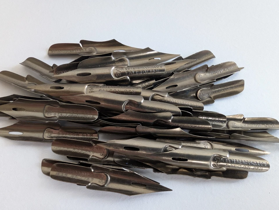 Lote de 72 plumines de inmersión vintage | Esterbrook 048, Speedball, Gillott, caza + herramientas Foto 2 de 4