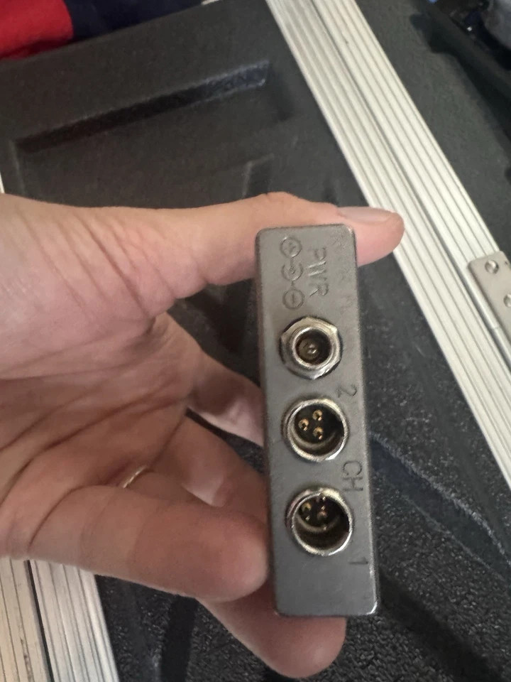 Lectrosonics SRA5P SR Dual UHF wireless receiver dual channel block 23 W/SREXT - Image 2 of 4