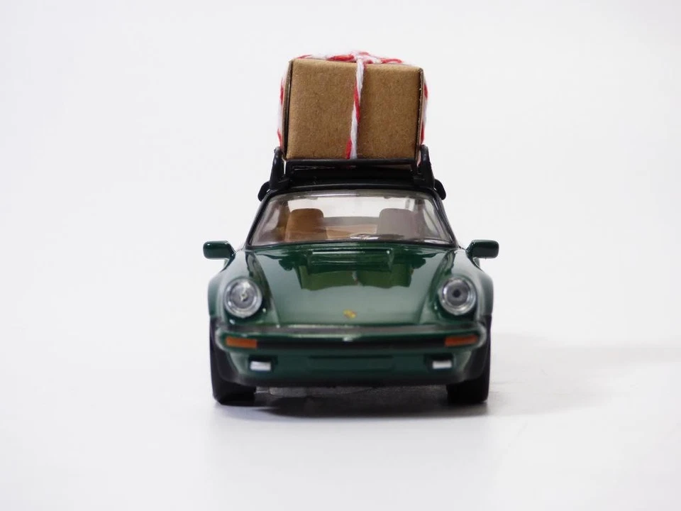 PORSCHE 911 - 930 TURBO vert & galerie & cadeau Noël 1/43 - Photo 4/4
