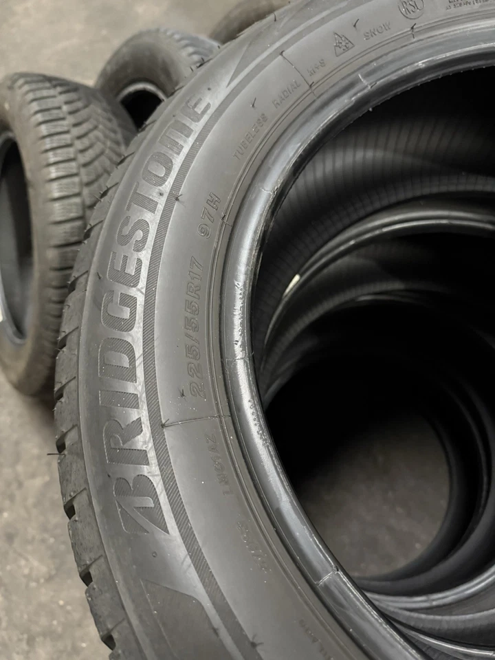 4x Bridgestone Blizzak LM001 225/55 R17 97H M+S RFT DOT 4518 6,5 - 7 mm - Bild 3 von 4