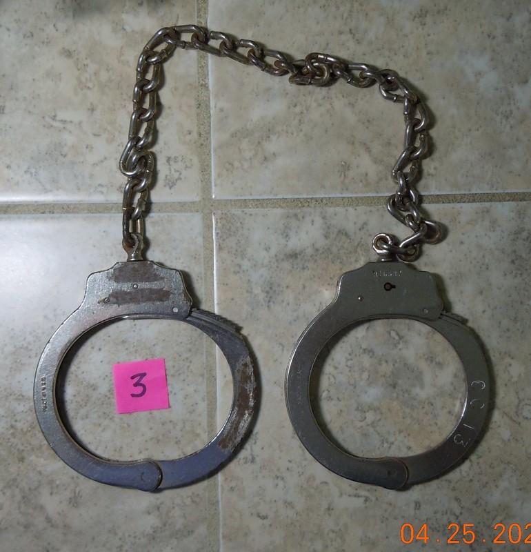 PEERLESS HANDCUFF CO LEG IRONS SPRINGFIELD MA. MODEL 303 15 INCH CHAIN NO KEY