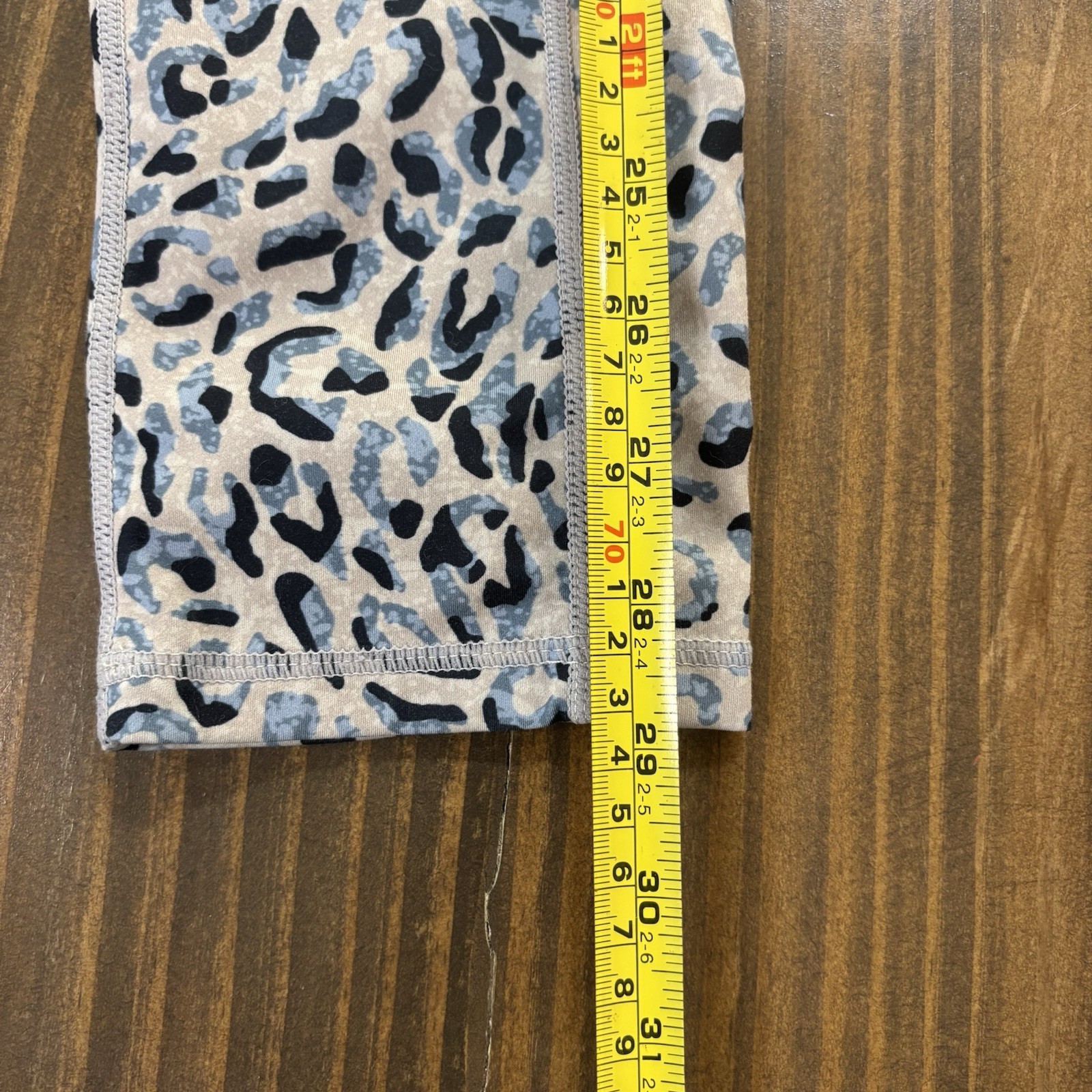 🖤 Ouges Women’s Athletic Stretch Leggings – Leop… - image 4