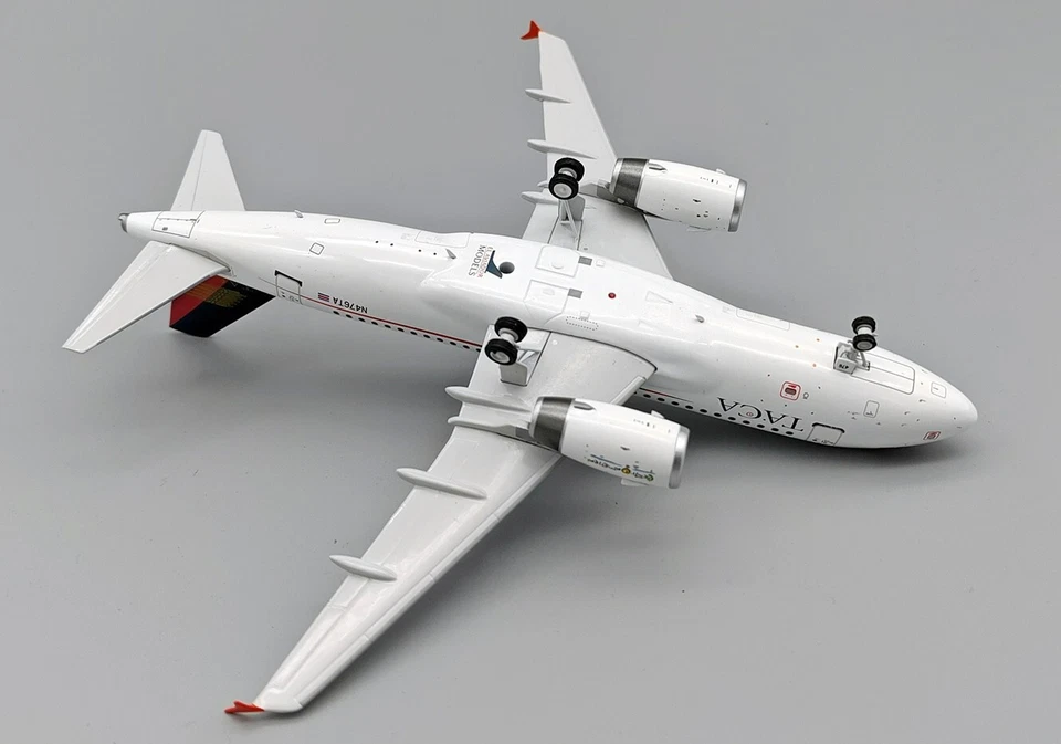 Taca / Airbus A319 / N476TA / EAV-A319-476 / 1:200 Foto 3 de 4