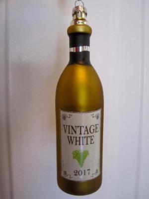 DATED 2017 BLOWN GLASS ORNAMENT~CHARDONNAY WHITE WINE~BOTTLE~CONNOISSEUR~GRAPES~