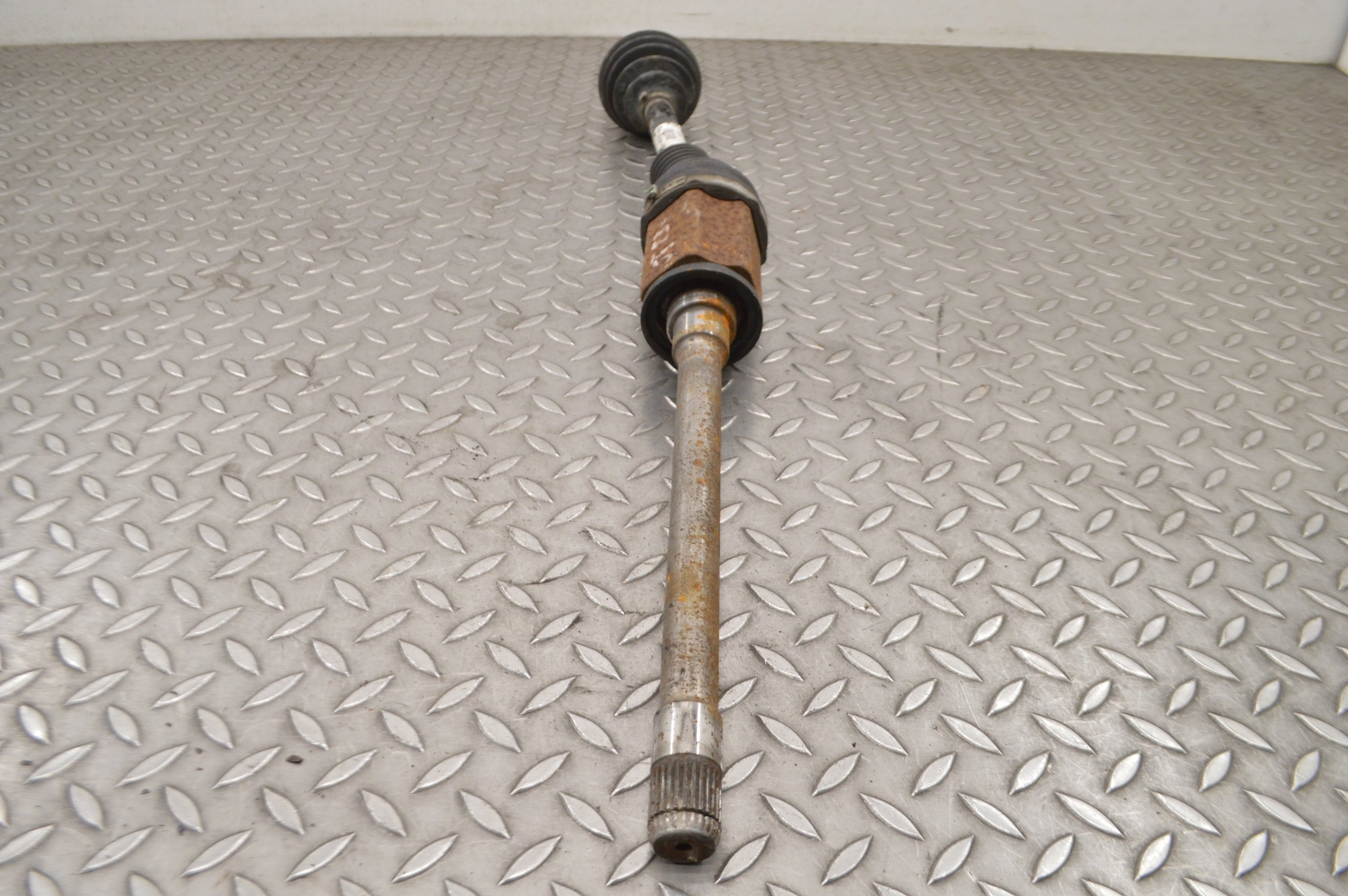 BMW 3 F34 320d xDrive 2016 RHD Front Right Driveshaft 7597694  