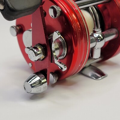 リール : ABU Ambassadeur No.5000 Vintage Abu Ambassadeur No 5000 3-Screw Svangsta Sweden Red