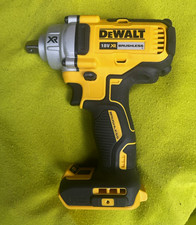 DEWALT DCF894 18V XR Brushless 1/2in Impact Wrench Yellow/Black