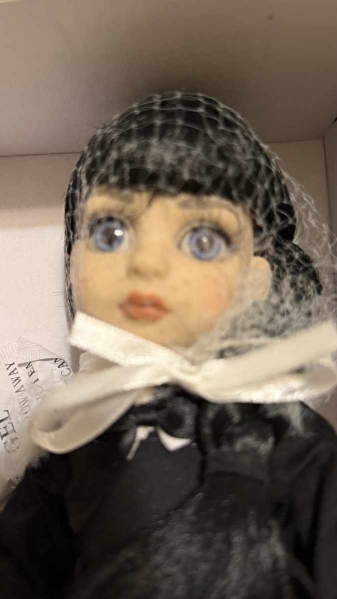2013 Tonner Effanbee 10 Patsy 'Happy Holidays' Doll LE 200 NIB w 2013 Tonner Effanbee 10 Patsy 'Happy Holidays' Doll LE 200 NIB w