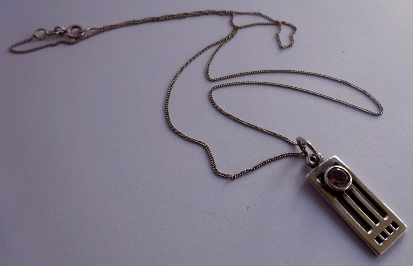 Vintage Celtic style solid silver amethyst pendan… - image 3