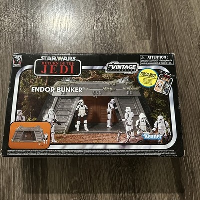 Star Wars Vintage Collection Endor Bunker Playset & FIGURE New