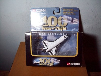 CORGI 100 YEARS OF FLIGHT CS90143 THE SPACE RACE SPACE SHUTTLE COLUMBIA