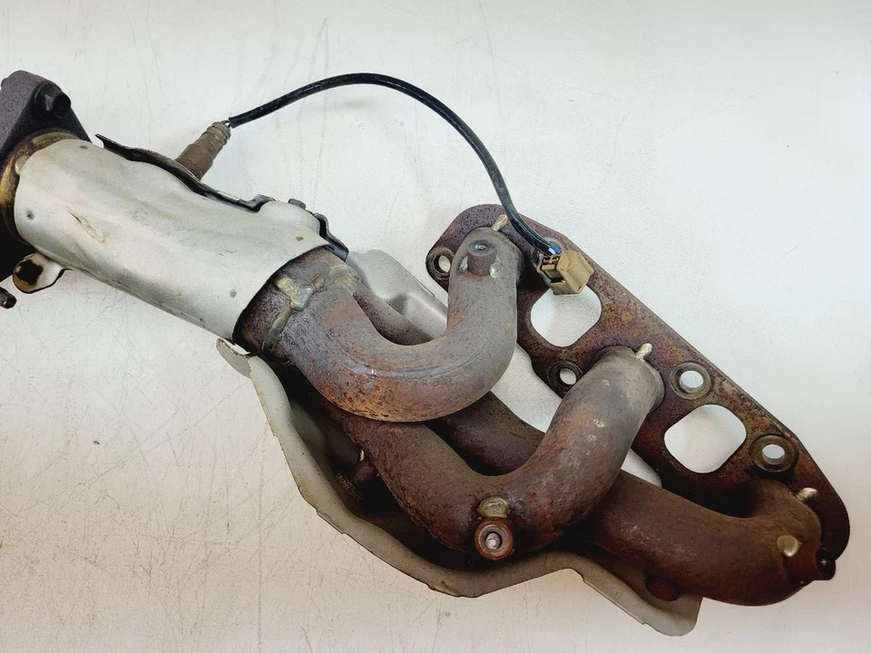 Infiniti G37 2008 2009 2010 2011 2012 2013 tracción trasera 3,7 L colector de escape derecho OEM Foto 3 de 4