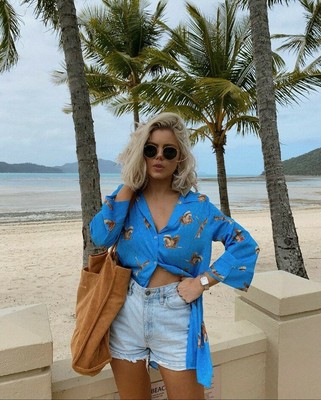 مرح zara bird shirt 