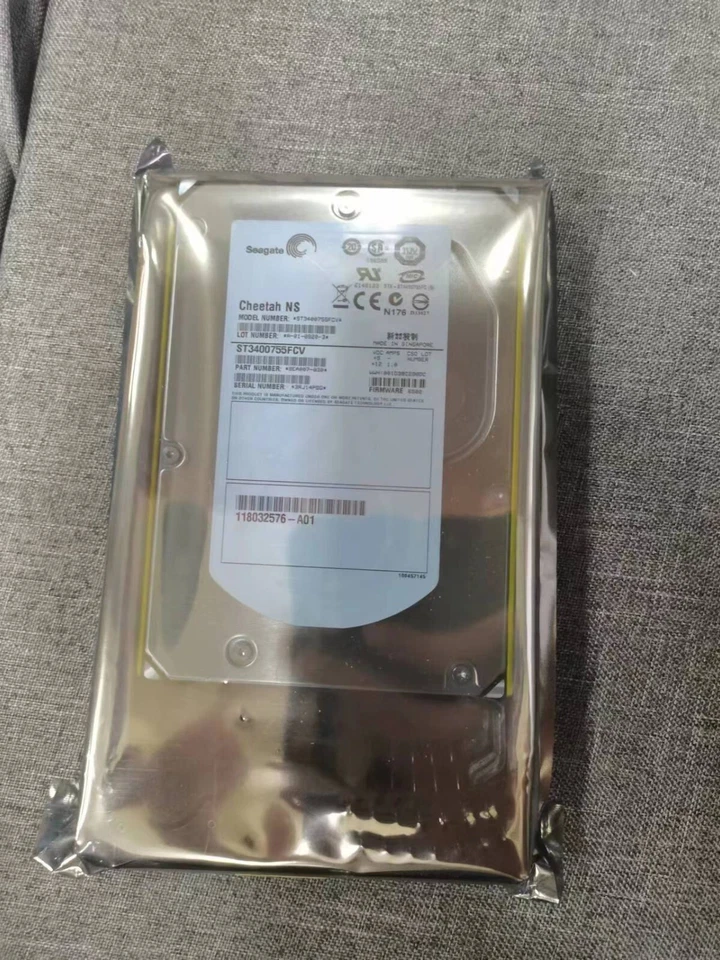 EMC DMX10K 101-000-102 118032576-A01 400GB ST3400755FCV 3.5" Hard Drive - Image 2 of 4