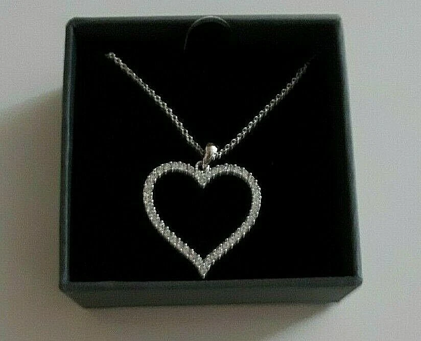 Nic & syd swarovski heart best sale necklace