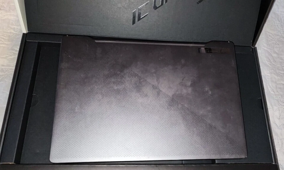 asus rog zephyrus g14 - Immagine 4 di 4