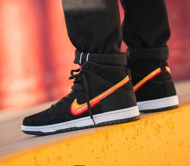 nike sb dunk hiking boots