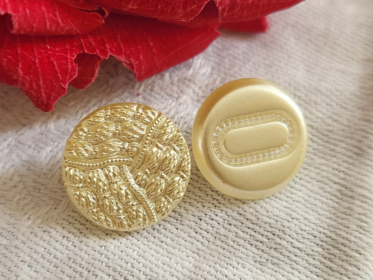 Bouton Ancien En Verre Jaune Pour Couture - Occasion - Forme Arrondie - France