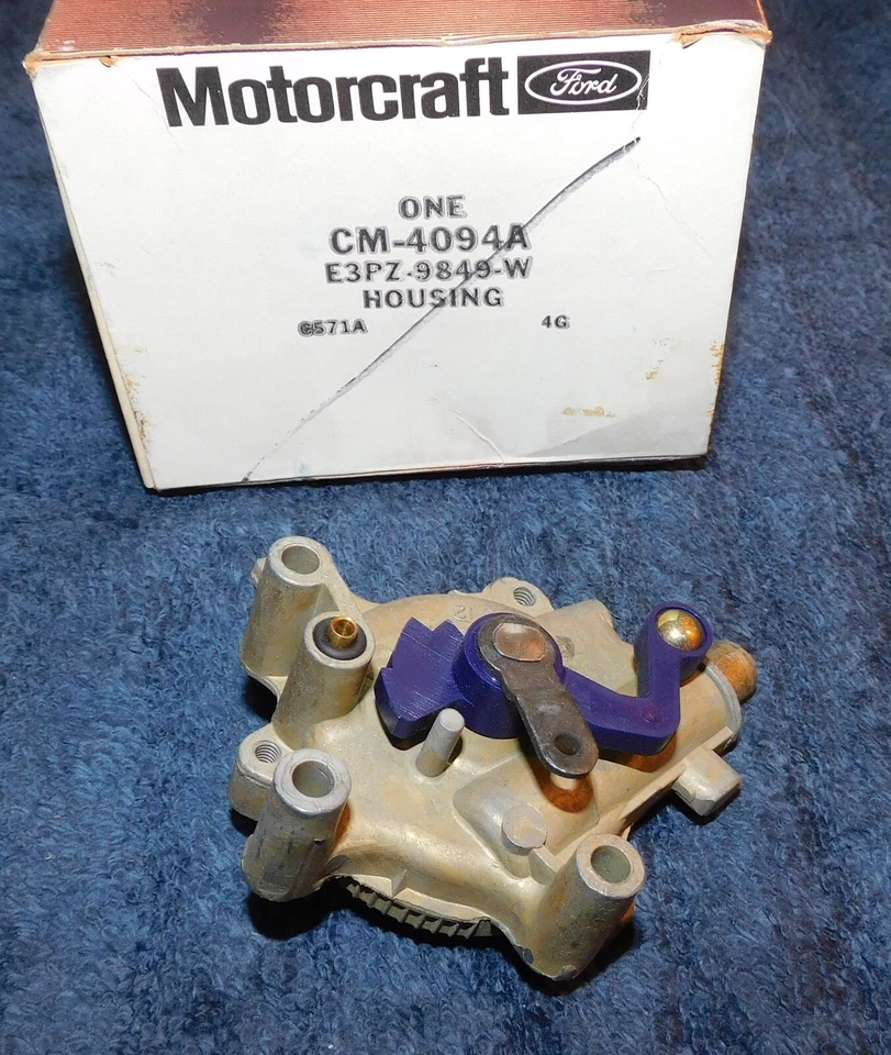 1983 1984 1985 Ford Mustang Capri NOS 5.0L HO HOLLEY 4V CARCAÇA DE ESTRANGULADOR DE CARBURADOR - Imagem 2 de 3