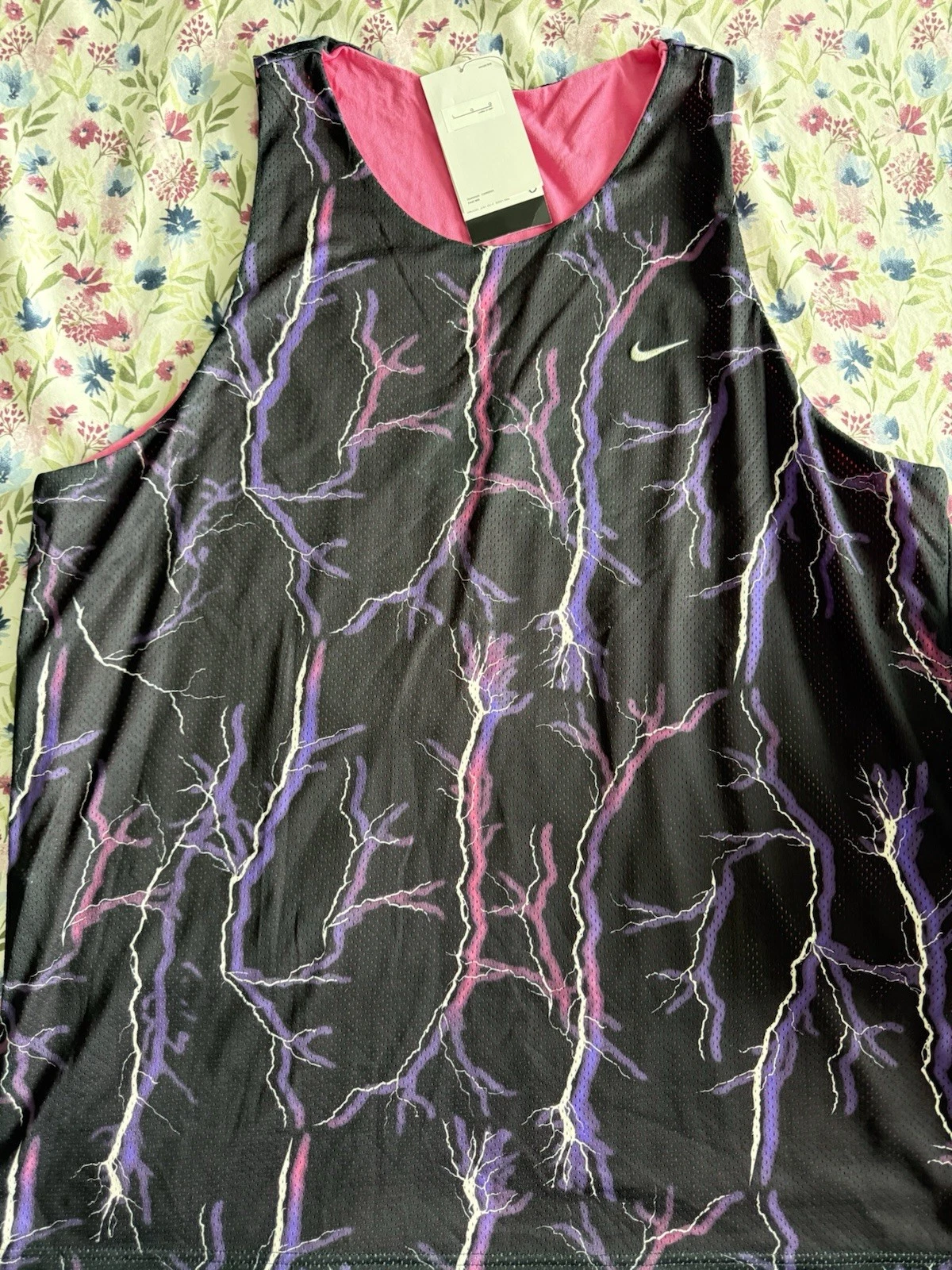 New M Nike Premium Reversible Lightning Tank Top Jersey Shirt DQ5830-542 Men
Opens in a new window o