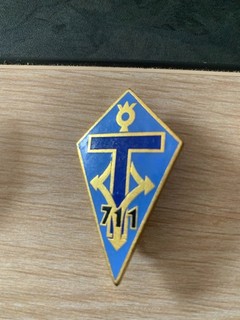 insigne militaire : 711 Compagnie de Transmissions
