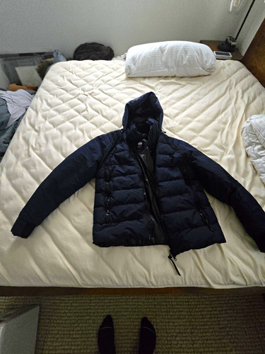 Canada Goose Men's Black Down Puffer Jacket Full Zip Hooded Stand-Up Collar L