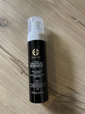 Elizabeth Grant Caviar Hydrating Foaming Daily Cleanser 195 ml