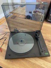 Rega Planar 2 turntable., Excellent Condition undamaged Lid and glass platter