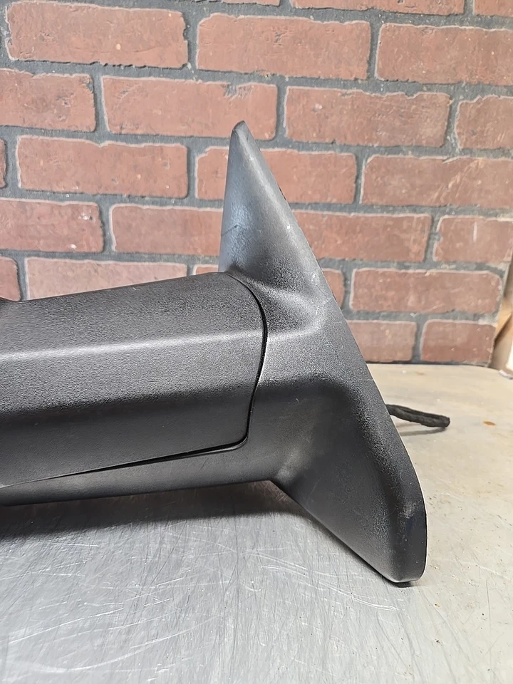 Оригинальное буксировочное зеркало с электроприводом для правой двери 13-18 Ram 1500 4-го поколения под правую руку с сигналом хром 0032 L - Изображение 2 из 4