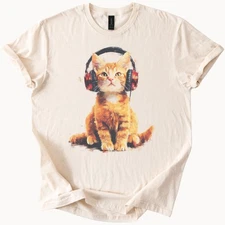 Orange Cat Headphones Graphic T Shirt Cute Music Cat Art Tee Gift