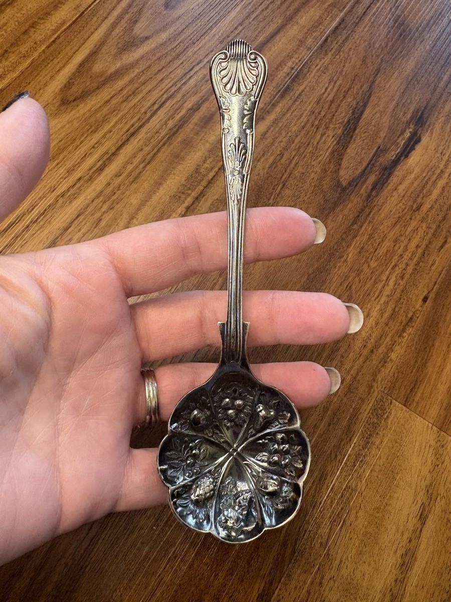 Vintage EPNS A1 Sheffield England Silver Plate Berry and Fruit