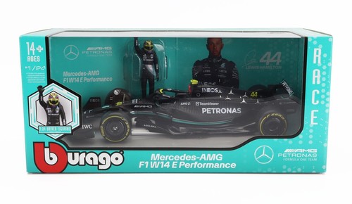 MODELLINO AUTO STATICO BURAGO MERCEDES GP F1 W14 FIGURE HAMILTON 2023 SCALA 1/24 - Foto 7 di 11