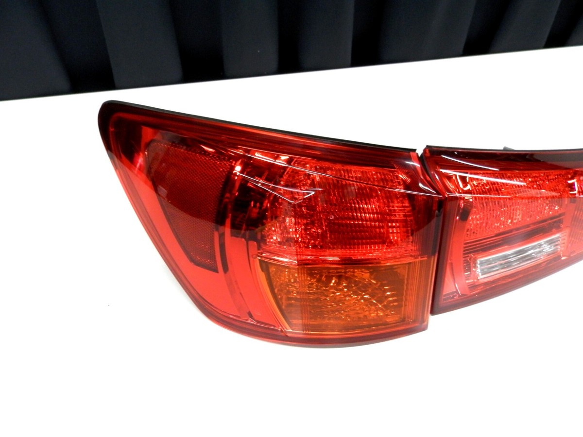 GSE20/GSE21/GSE25レクサスIS250/IS350 左右ドアミラー Lexus IS GSE20 GSE25 Genuine Left Taillights IS250 IS350