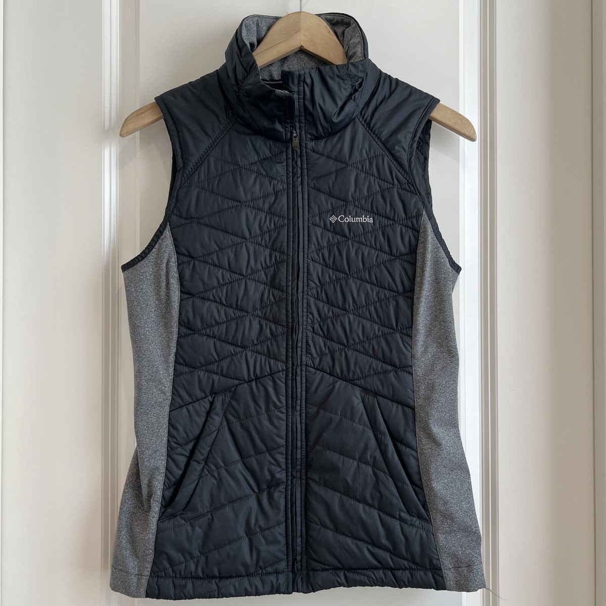 Columbia Mighty Lite II Vest Womens XS Black Grey Omni Heat Packable