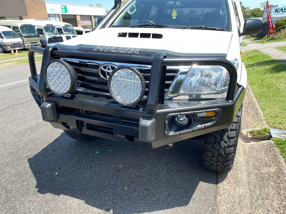 Overland Bullbar for TOYOTA HILUX 2012-2015 Airbag ADR Compliant, Approved, Glos - image 2 of 4