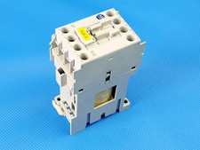 Allen Bradley 700-CF400D Ser A 24VDC Coil Relay 700CF400D 700-CF