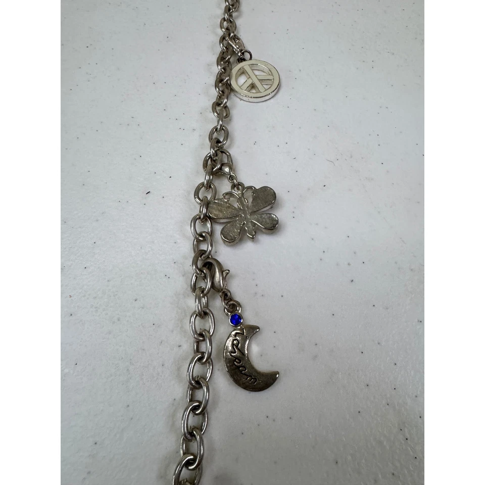 Pulsera Claire's Tono Plata Dije Luna Mariposa Paz Signo Cuentas Azules Boho Foto 2 de 4