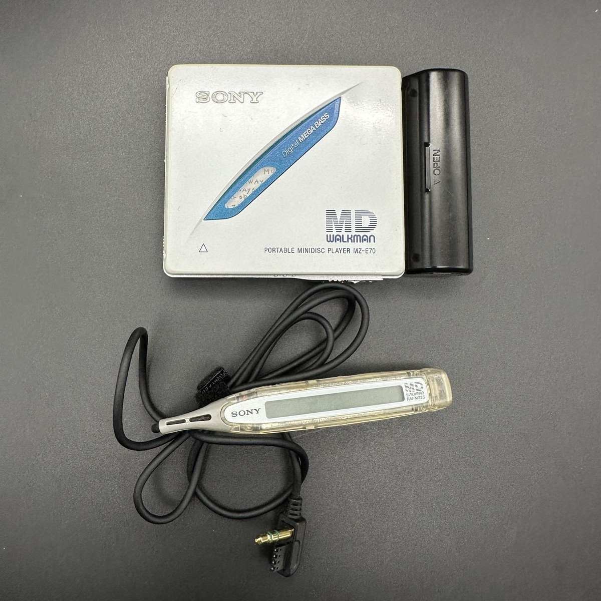 SONY MZ-E70 Portable MiniDisc Player Tested Working | eBay