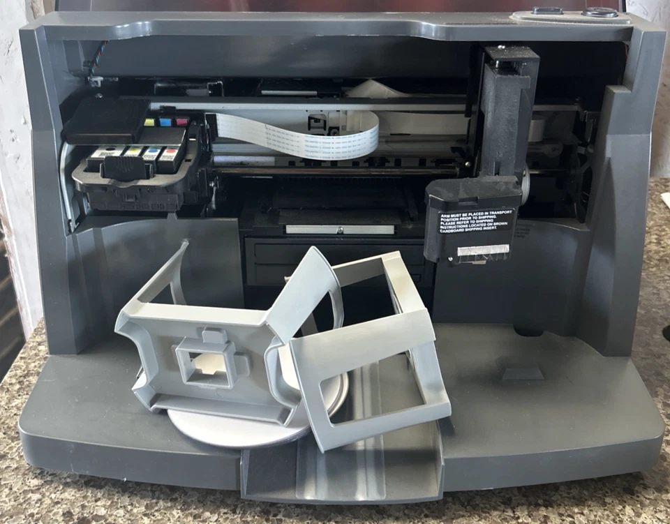 Impresora de discos DVD Primera Bravo 4101 serie 4100 Foto 3 de 4