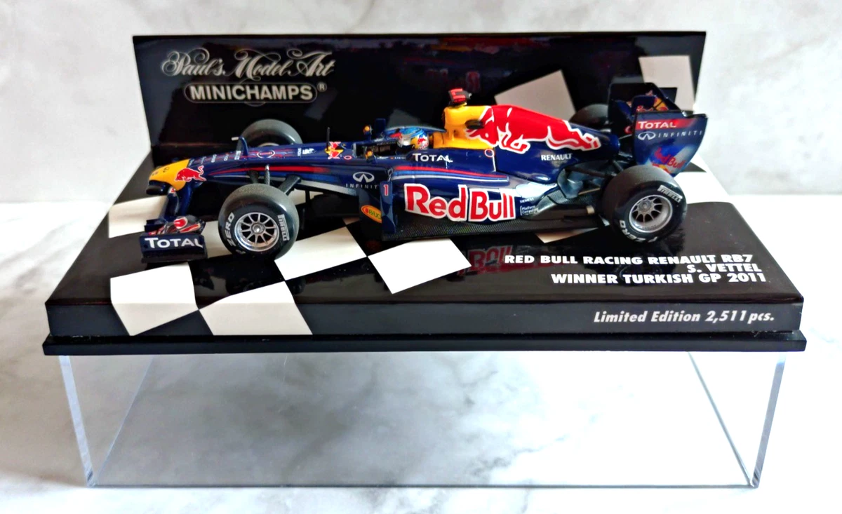 〔未開封〕MINICHAMPS 1/18レッドブル 2011 ベッテルRB7 MINICHAMPS RB7 Vettel 2011 Red Bull F1 1/18 Scale Model Car in Box