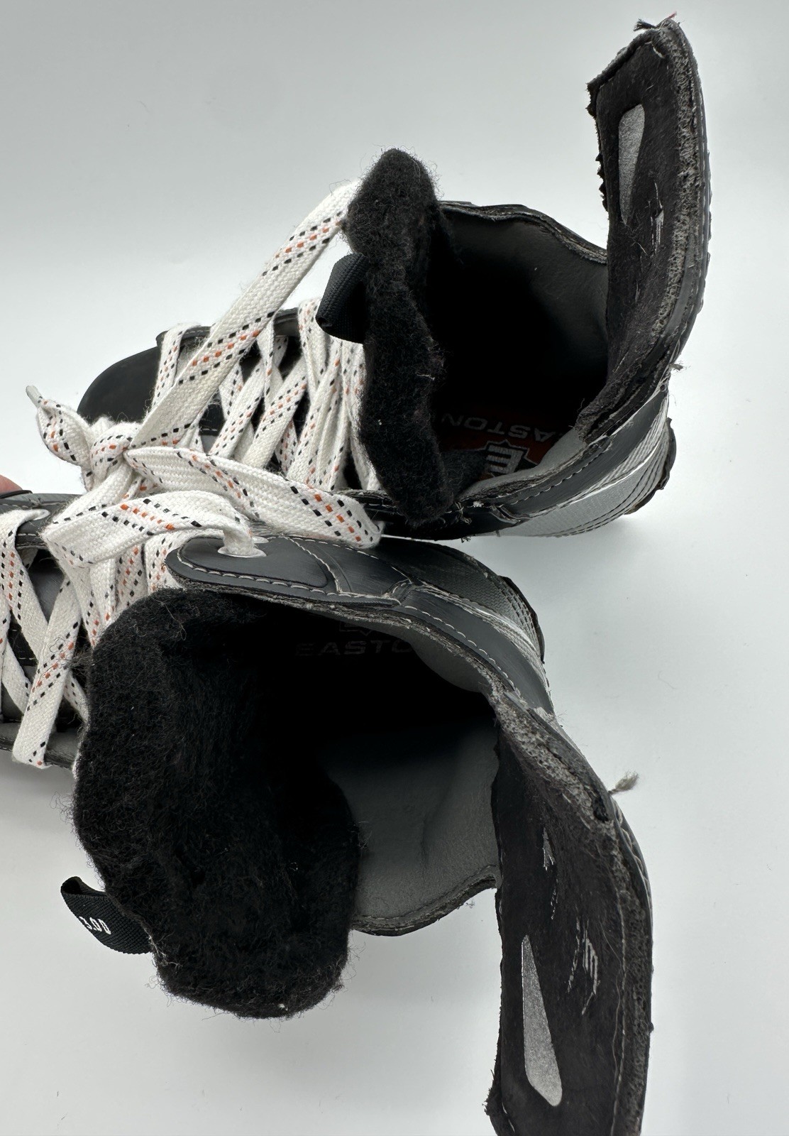 Easton Ice Skates EQ4 3.0D Razor Bladz II Black Hyper Fusion Technology