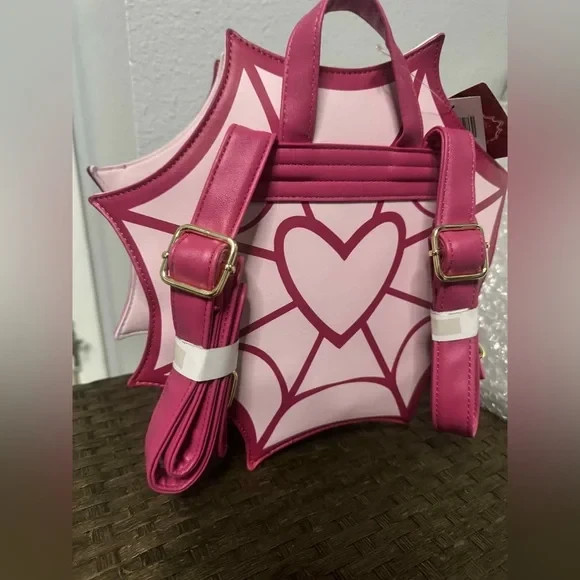 Hazbin Hotel Angel Dust Spiderweb Pin Collector Mini
Backpack Hazbin Hotel Angel Dust Spiderweb Pin Collector Mini  main image 2