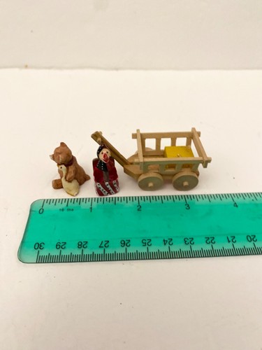 Miniature Dollhouse Toy Set - Picture 6 of 8