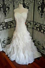 SR29 MORI LEE 3118 $999  IVORY FIT FLARE RUFFLE SZ 22 FORMAL WEDDING GOWN DRESS
