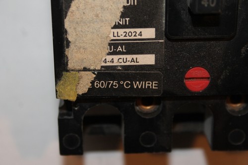 Cutler Hammer EHC3040 40A Circuit Breaker 3 Pole 240VAC (loc:Q) - Picture 5 of 11