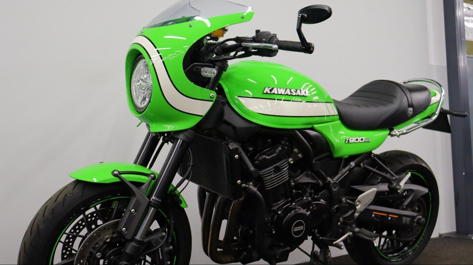 KAWASAKI Z900RS CAFE ** LOW MILEAGE DELKEVIC EXHAUST 12 MONTH MOT