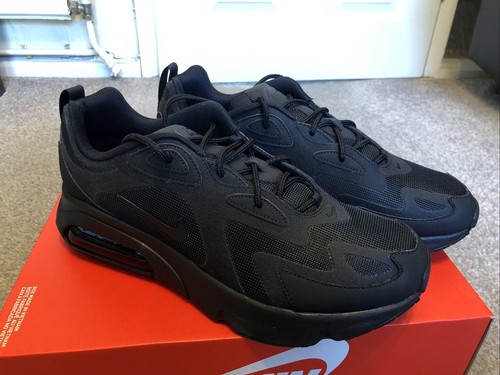 nike womens triple black