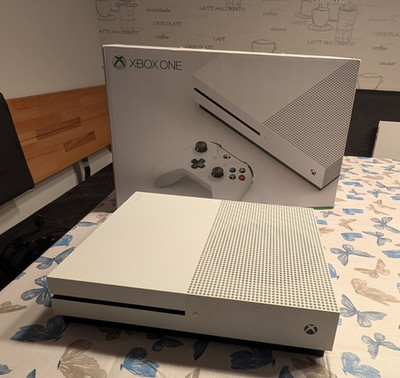 Microsoft Xbox One S Heimkonsole 500 GBWeiß für Microsoft Xbox One Plattform