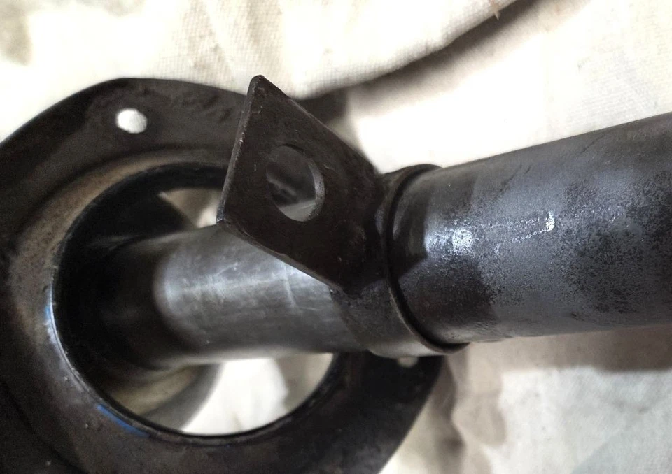 * PORSCHE 356 C / SC ** Tubos de eje trasero de freno de disco (par) izquierda y derecha * Foto 4 de 4