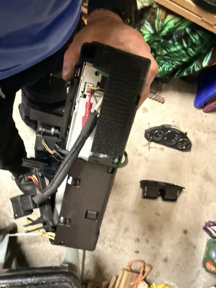 MERCEDES BENZ CLS500 2006-2011 TABLERO INTERRUPTOR PELIGRO PANEL DE CONTROL FABRICANTE DE EQUIPOS ORIGINALES A2116800552 Foto 3 de 3